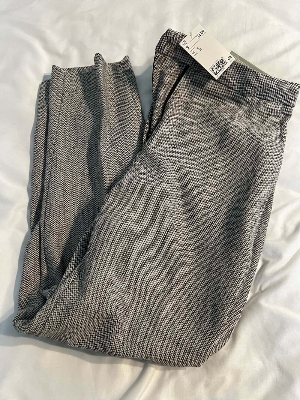 H&M Gray Women’s Dress Pants - Slim Tailored Look